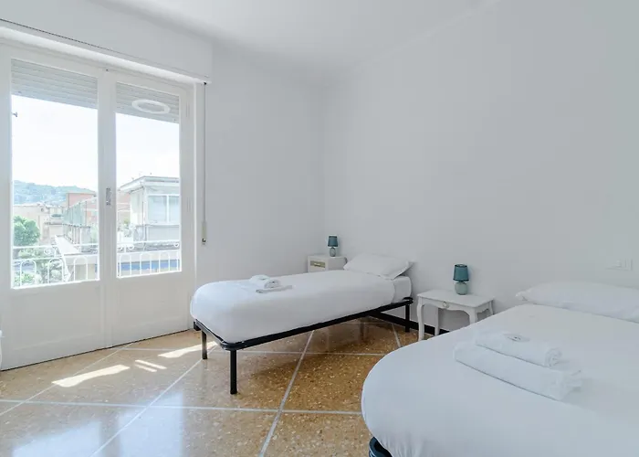 Guesthost - Brigh X5 In Riviera Ligure