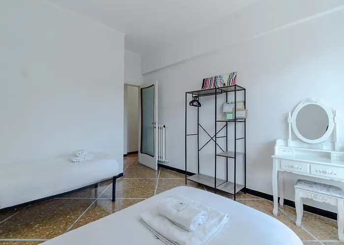 Апартаменты Guesthost - Brigh X5 In Riviera Ligure *