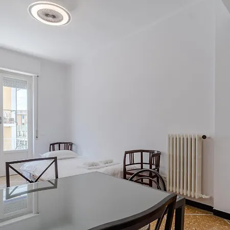Guesthost - Brigh X5 In Riviera Ligure Apartmán *