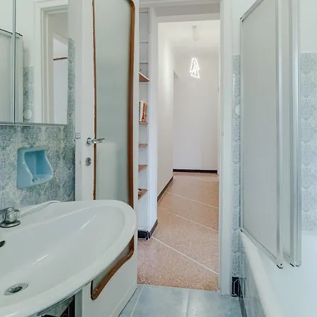 Guesthost - Brigh X5 In Riviera Ligure